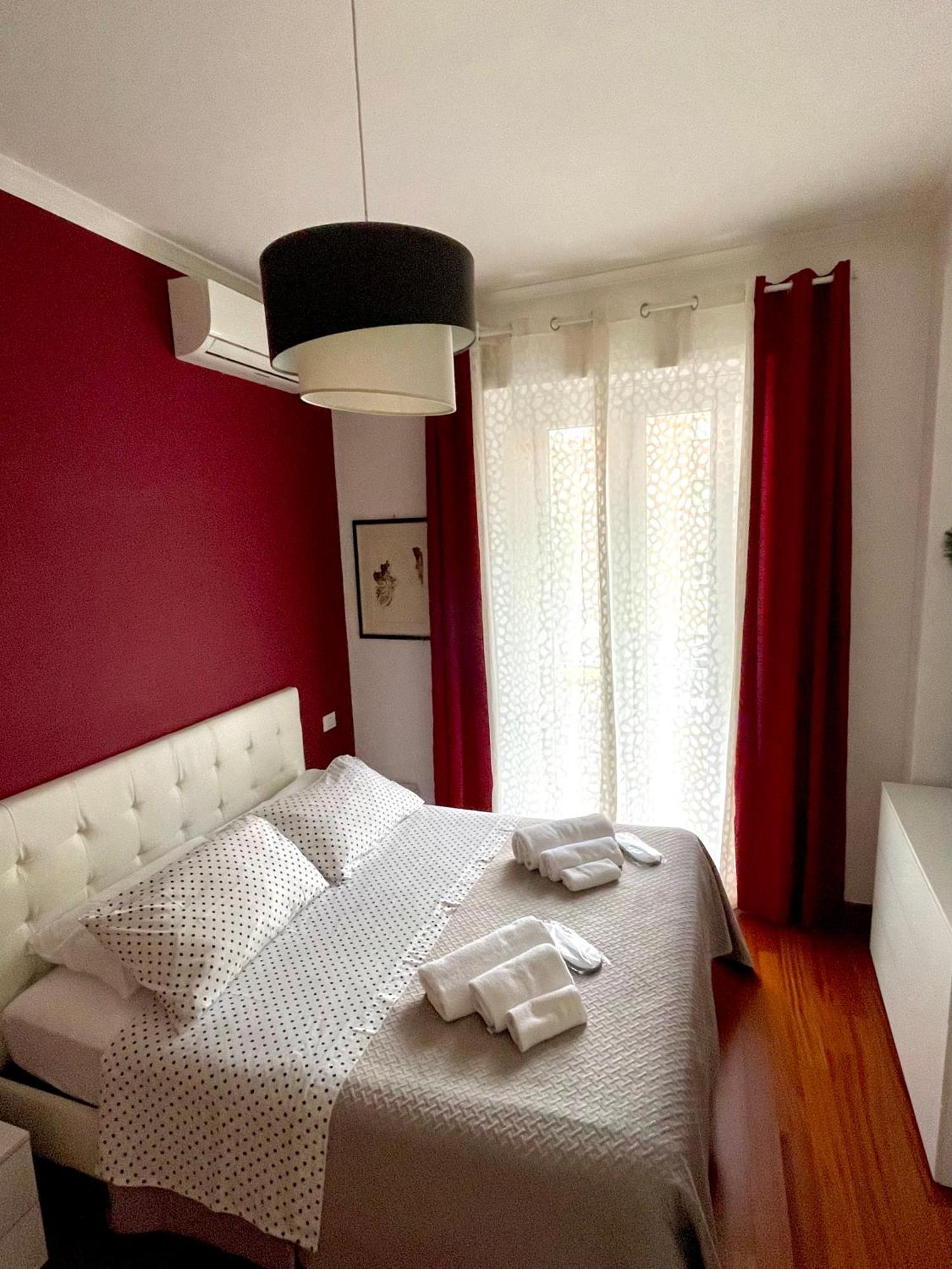 Lucens Domus Appartamento Roma Quartiere Trieste - Vicino Metro B1 - Exteriör bild