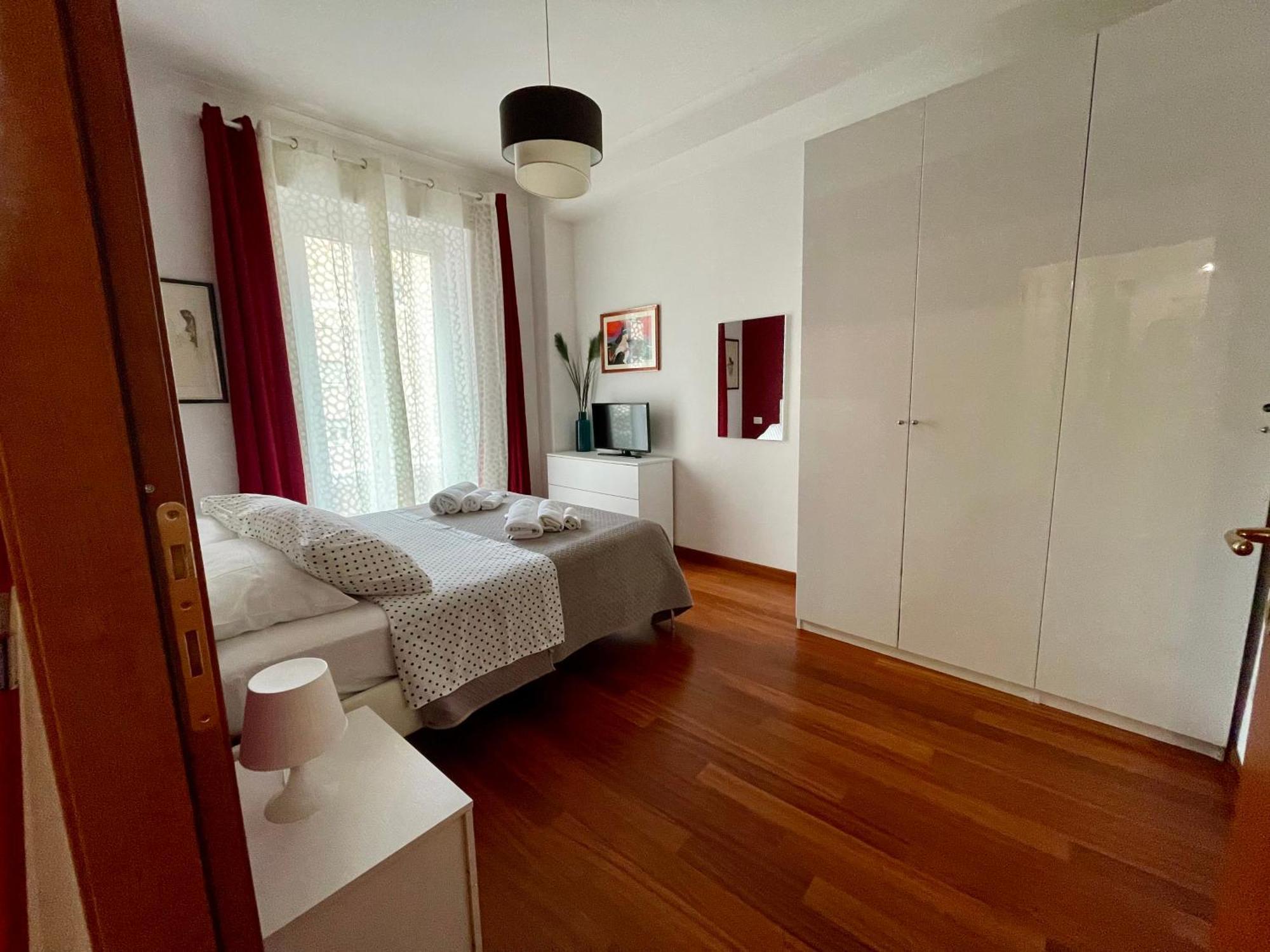 Lucens Domus Appartamento Roma Quartiere Trieste - Vicino Metro B1 - Exteriör bild